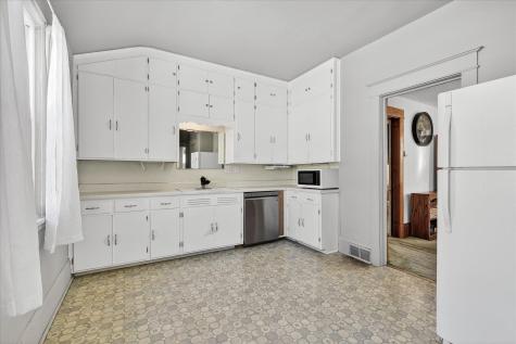 827 Lafond Avenue Saint Paul MN 55104