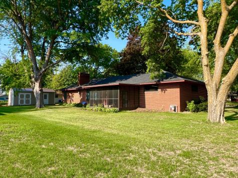 424 S Gaulke Street Appleton MN 56208