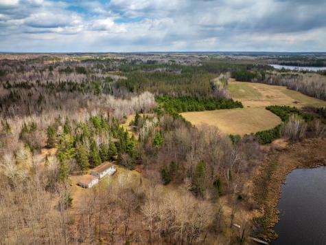93001 Delong Road Wrenshall MN 55749