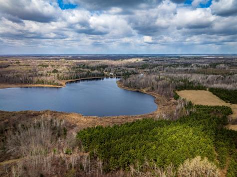 93001 Delong Road Wrenshall MN 55749