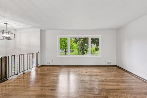 9030 45th Avenue N New Hope MN 55428