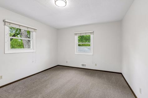 9030 45th Avenue N New Hope MN 55428