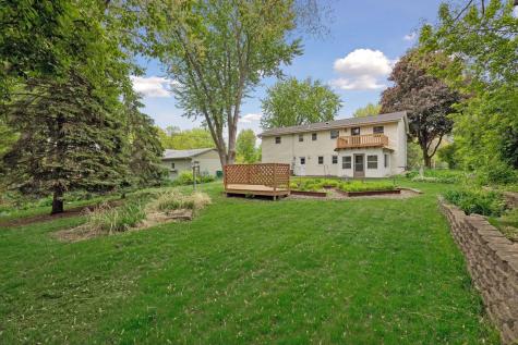 9030 45th Avenue N New Hope MN 55428