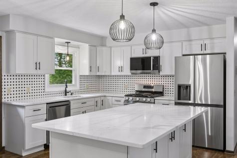 9030 45th Avenue N New Hope MN 55428