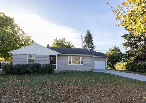 1532 11th Street S Fargo ND 58103