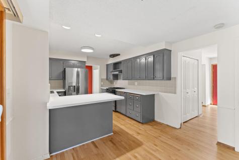 18420 29th Avenue N Plymouth MN 55447