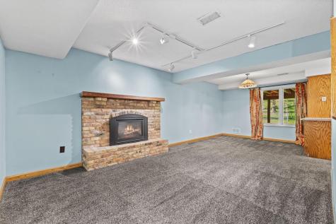 18420 29th Avenue N Plymouth MN 55447