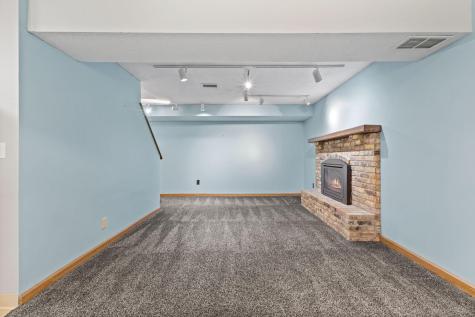 18420 29th Avenue N Plymouth MN 55447