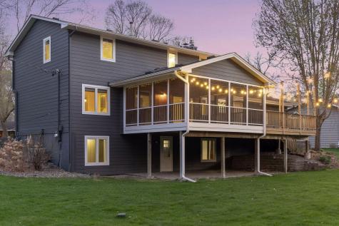 18420 29th Avenue N Plymouth MN 55447