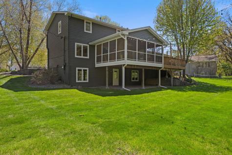 18420 29th Avenue N Plymouth MN 55447