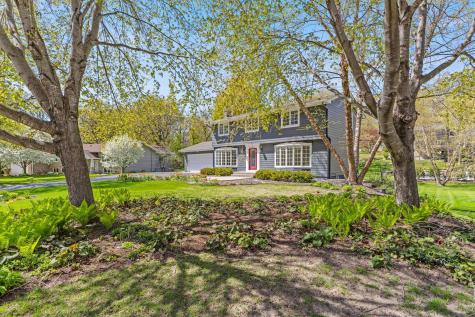 18420 29th Avenue N Plymouth MN 55447