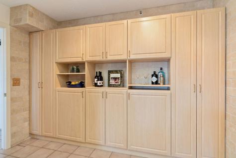 1201 Yale Place Minneapolis MN 55403