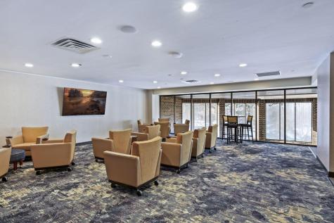 1201 Yale Place Minneapolis MN 55403
