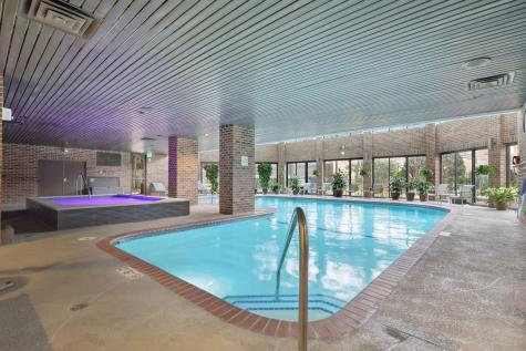 1201 Yale Place Minneapolis MN 55403