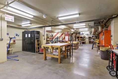 1201 Yale Place Minneapolis MN 55403