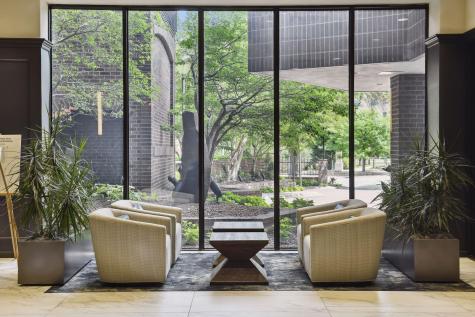 1201 Yale Place Minneapolis MN 55403