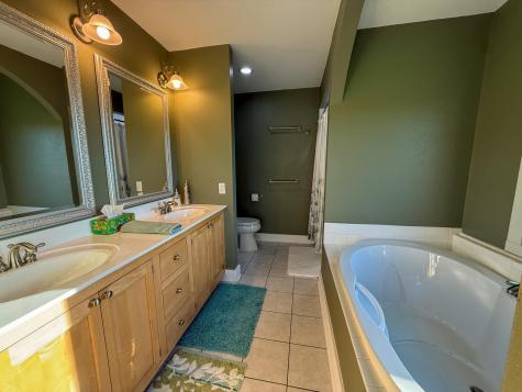 19807 Balentine Road Caledonia MN 55921