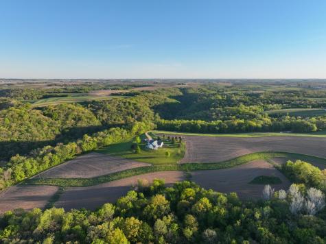19807 Balentine Road Caledonia MN 55921