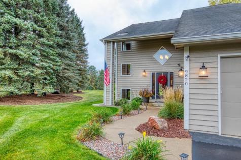 9820 Deerbrook Drive Chanhassen MN 55317