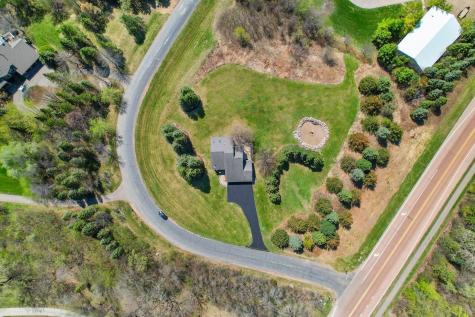 9820 Deerbrook Drive Chanhassen MN 55317
