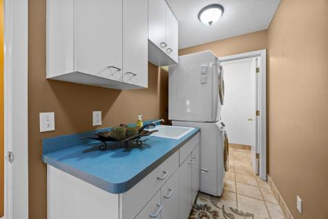 9820 Deerbrook Drive Chanhassen MN 55317