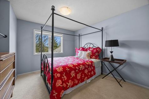 9820 Deerbrook Drive Chanhassen MN 55317