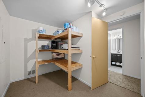 9820 Deerbrook Drive Chanhassen MN 55317