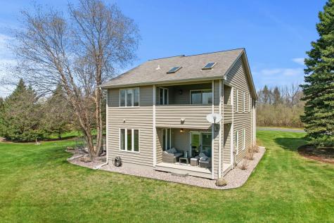 9820 Deerbrook Drive Chanhassen MN 55317