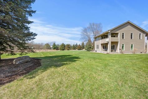 9820 Deerbrook Drive Chanhassen MN 55317