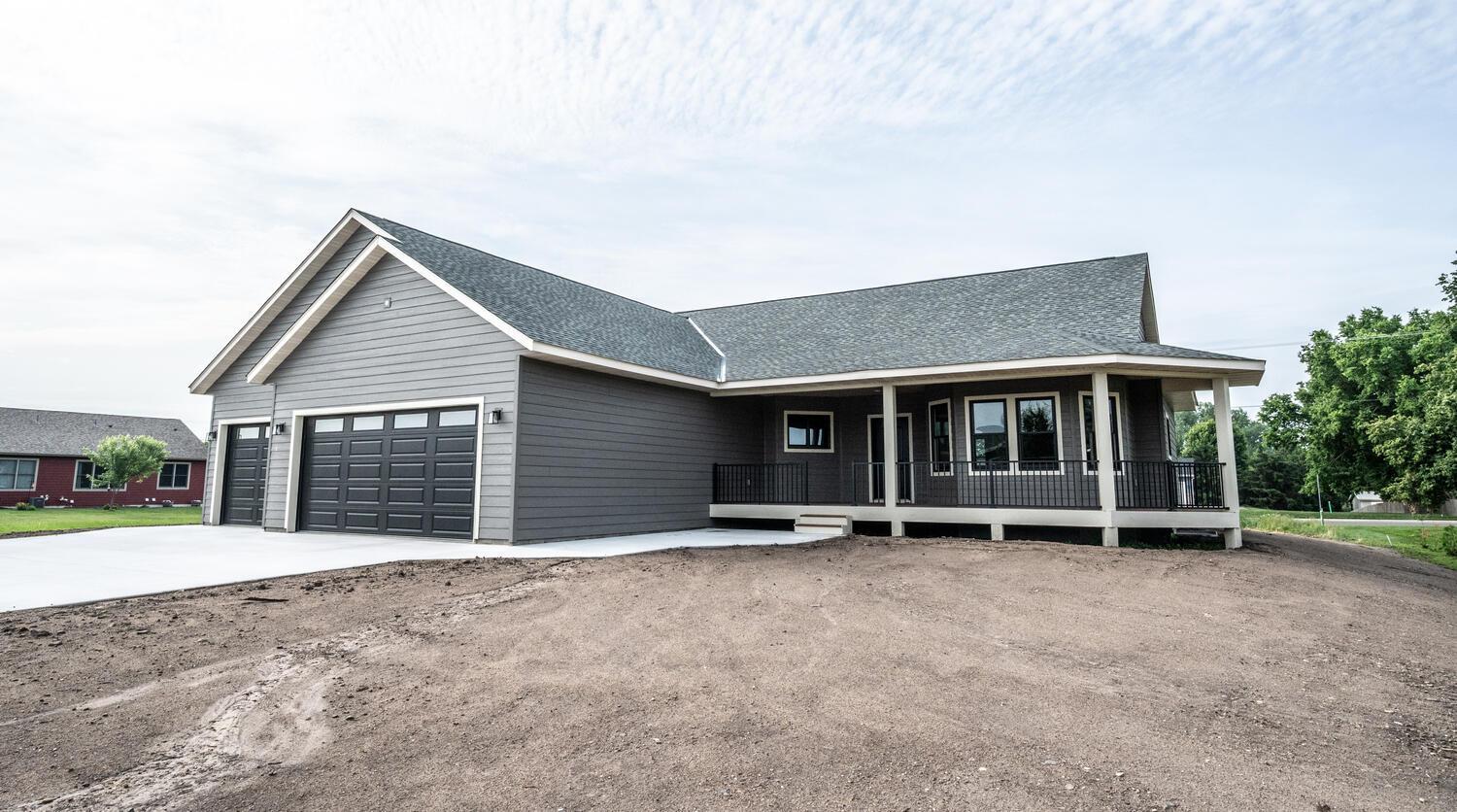 29194 Cynthia Path Randolph MN 55065