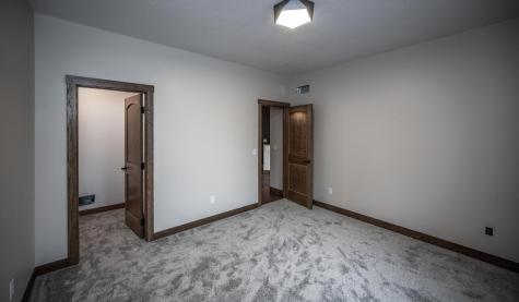 29194 Cynthia Path Randolph MN 55065