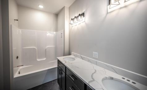 29194 Cynthia Path Randolph MN 55065