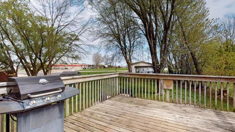 101 9th Avenue NE Dodge Center MN 55927