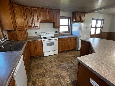 17556 300th Avenue Starbuck MN 56381