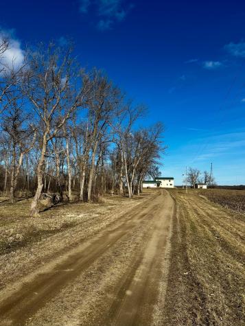17556 300th Avenue Starbuck MN 56381