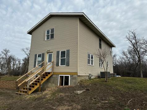 17556 300th Avenue Starbuck MN 56381