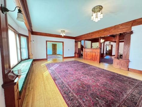 312 10th Avenue N Casselton ND 58012