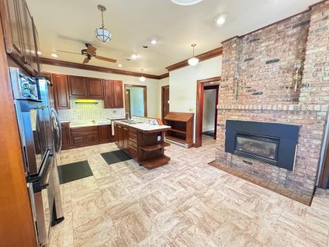 312 10th Avenue N Casselton ND 58012