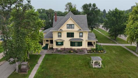 312 10th Avenue N Casselton ND 58012