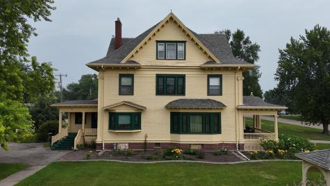 312 10th Avenue N Casselton ND 58012