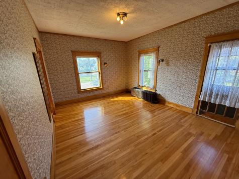 312 10th Avenue N Casselton ND 58012