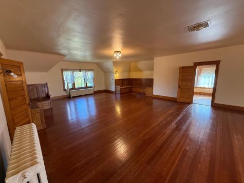 312 10th Avenue N Casselton ND 58012