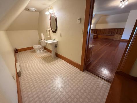 312 10th Avenue N Casselton ND 58012