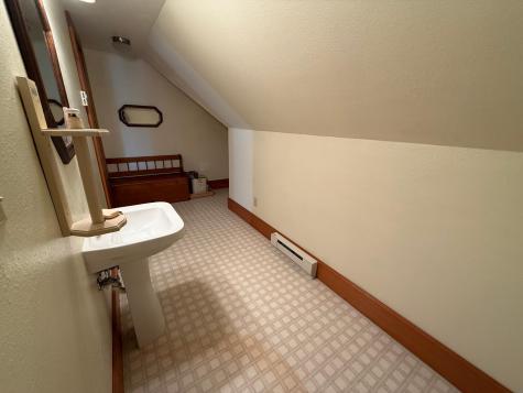 312 10th Avenue N Casselton ND 58012