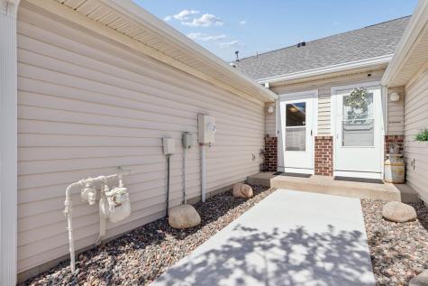 9821 Zinnia Lane N Maple Grove MN 55369