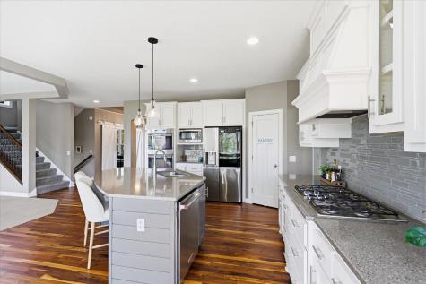 6519 106th Avenue N Brooklyn Park MN 55445