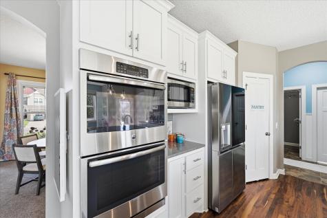 6519 106th Avenue N Brooklyn Park MN 55445