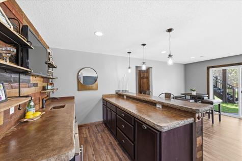 6519 106th Avenue N Brooklyn Park MN 55445