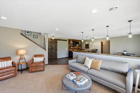 6519 106th Avenue N Brooklyn Park MN 55445