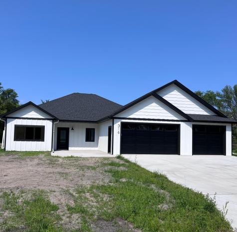 316 SW 4th Avenue SW Hankinson ND 58041